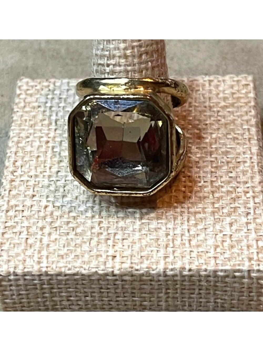 Vintage Y2K Express Gold Tone Oversized Fashion Cocktail Ring Size 8